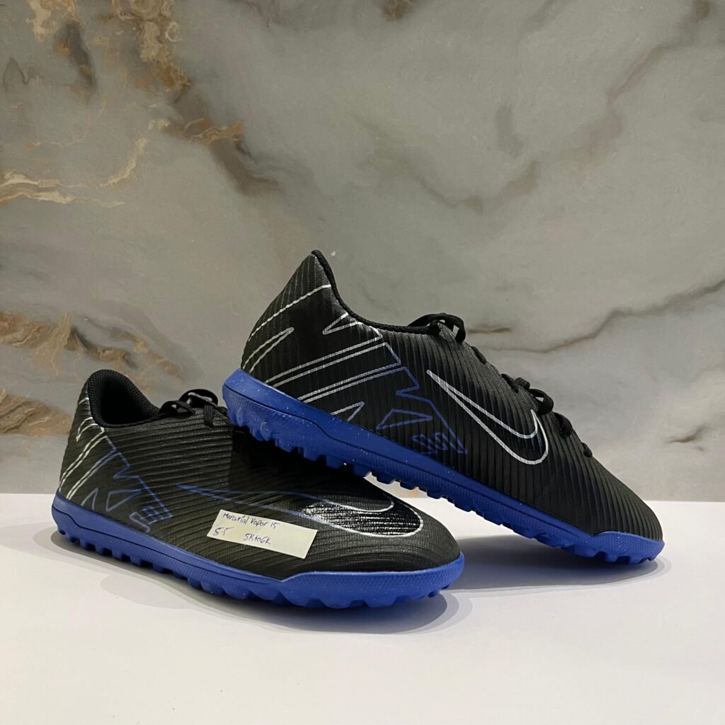 Nike Mercurial Vapor 15 Club Mrp 5500 Our price 2999